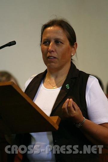 2008.06.01_10.00.28.JPG - Leiterin der Lebenshilfe Haag Brigitte Siakala.