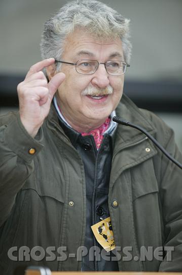 2008.10.24_14.06.20.JPG - S�dwind Journalist Dr. Leo Gabriel, Mitbegr�nder des ASF und Koordinator der Internationalen Sozialforen.