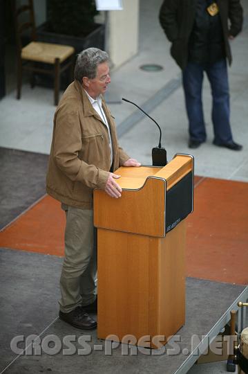 2008.10.24_14.11.17.JPG - DI Adolf Staufer aus der ATTAC-Gemeinde Molln in O�.