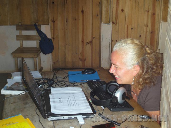 4-02 Internet-Cafe.JPG - Von Anton Maurer eingerichtetes Internet-Cafe.