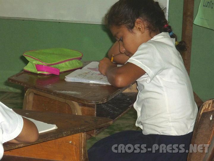 4-13 Christina (Schwarz).JPG