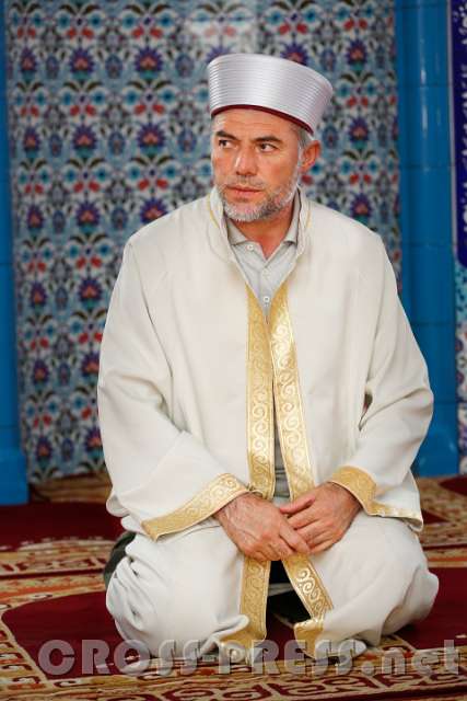 2016.04.23_15.29.11.JPG - Imam Hasan Avci