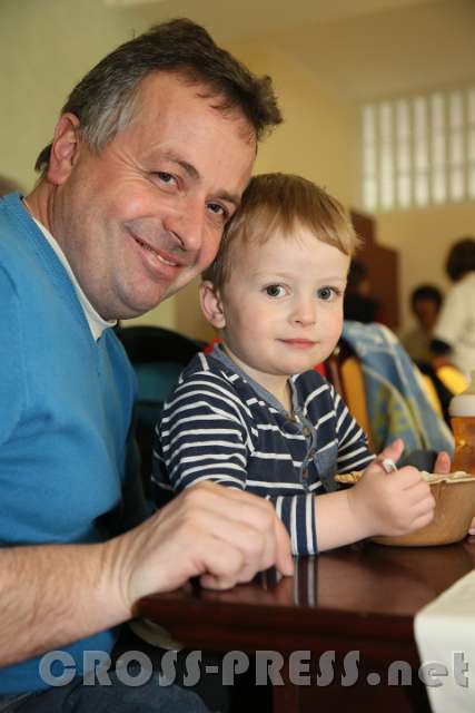 2017.03.25_12.09.15.jpg - Große und kleine Gäste ...