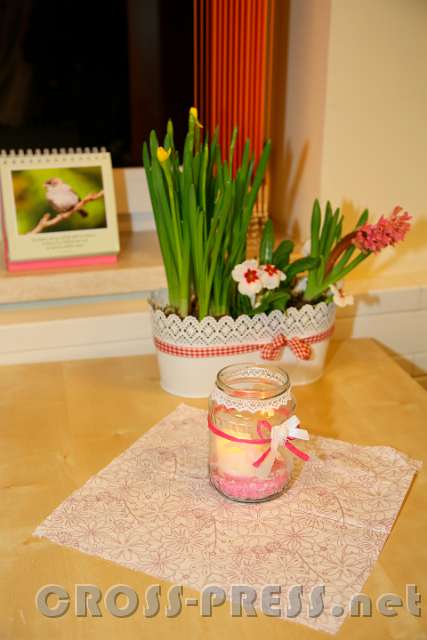 2017.03.25_19.24.35.jpg - Frühlinghafte Tisch-Deko.