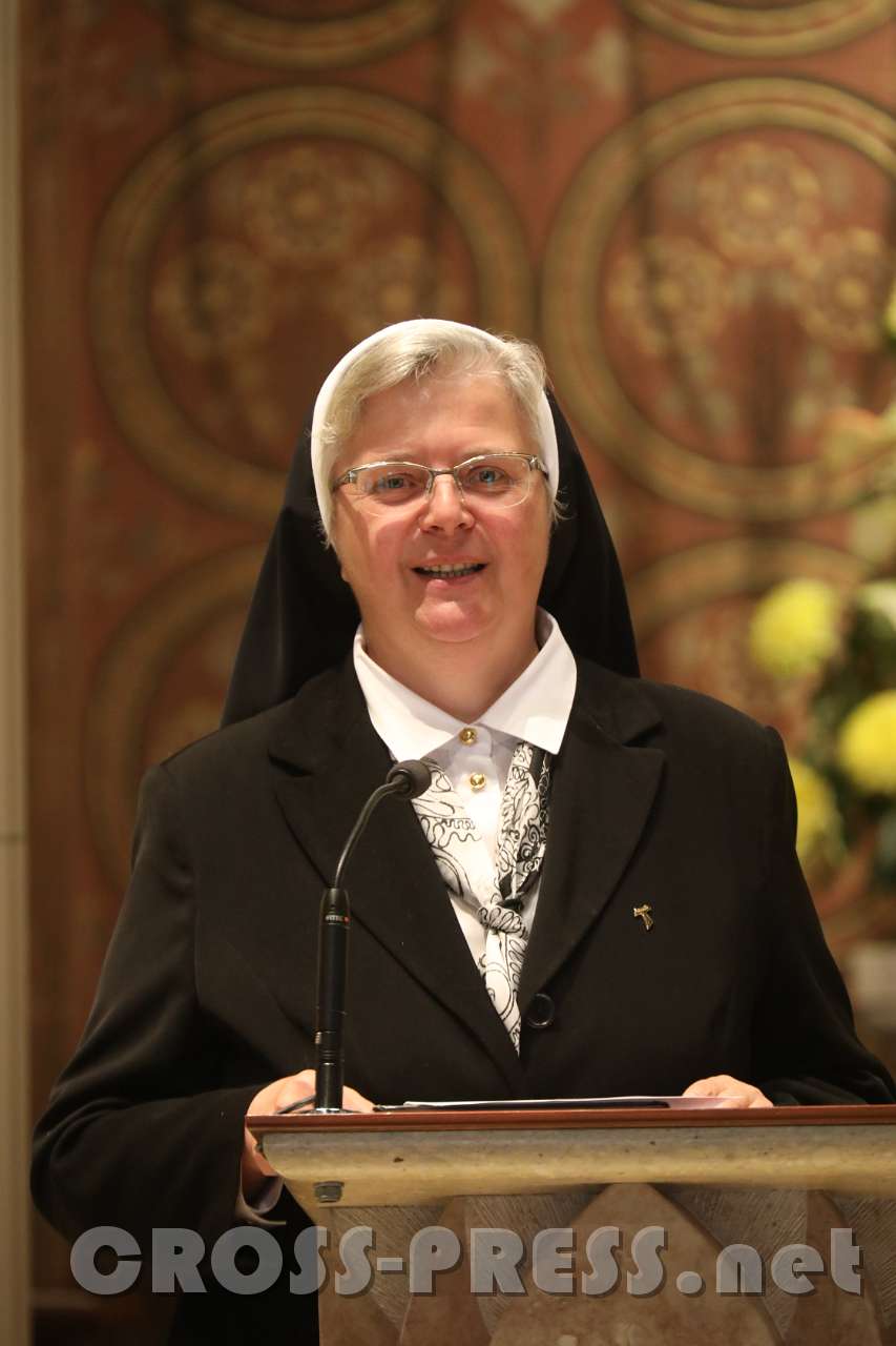 2017.10.08_15.24.57.jpg - Oberin Sr. Franziska Bruckner