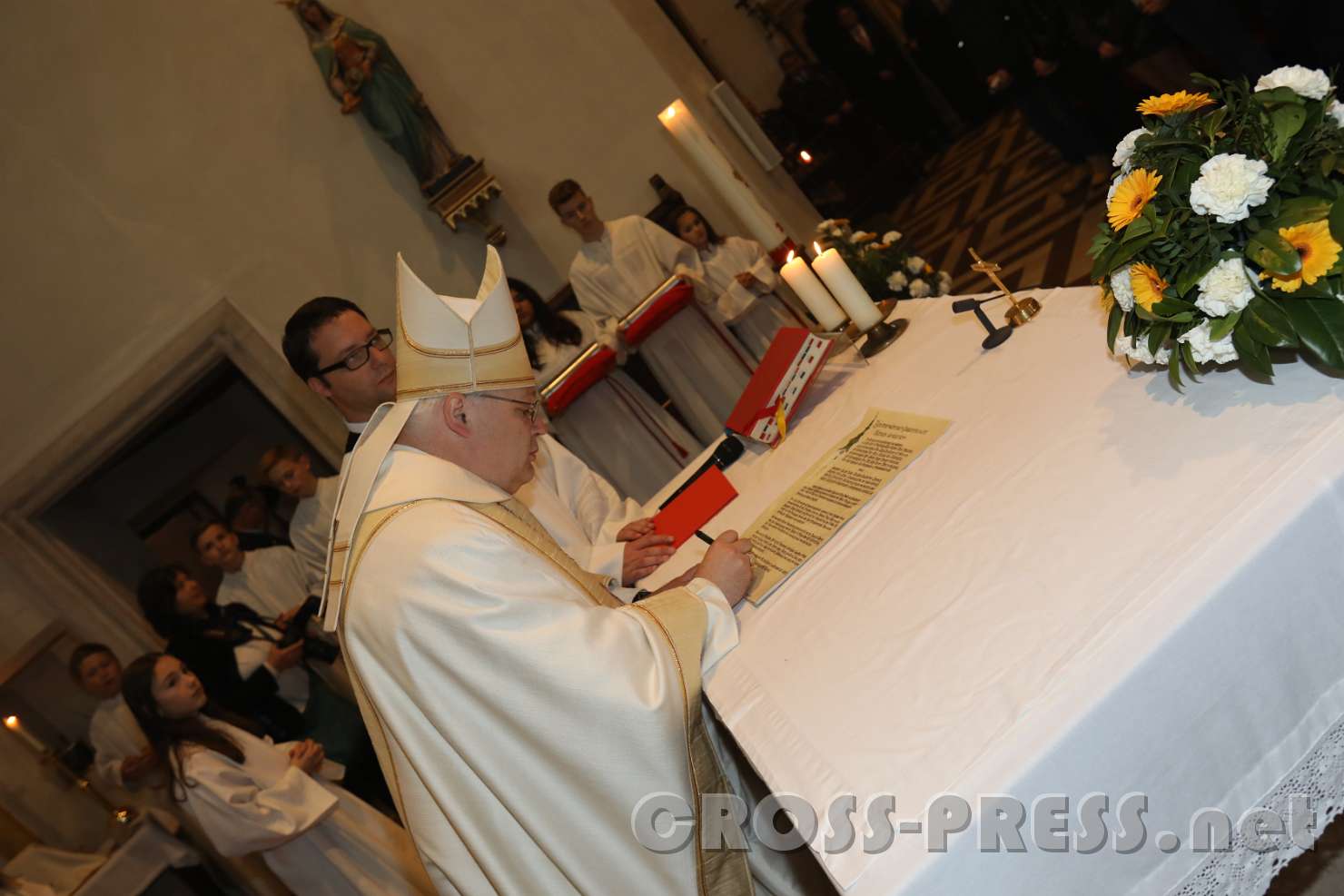 2017.05.07_10.29.25.jpg - Unterschriften von Abt Petrus ...