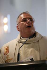 FriedensFest zu Ehren von Dr. Stefan Matzenberger