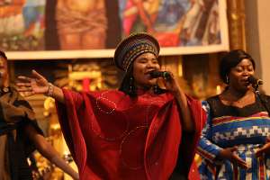 Smiley & Friends: Easter Gospel Concert Smiley Divinzenz