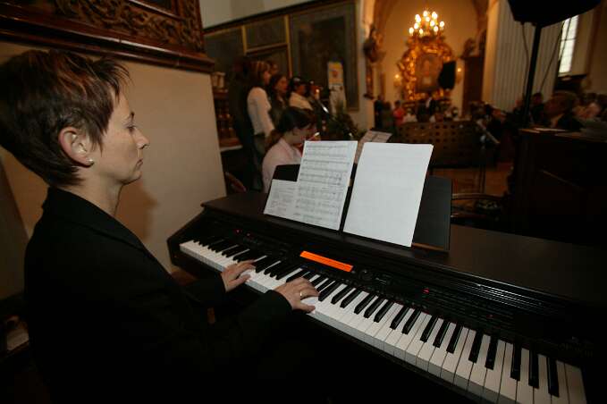 Firmung Seitenstetten 2006 Musiklererin Veronika Pollack