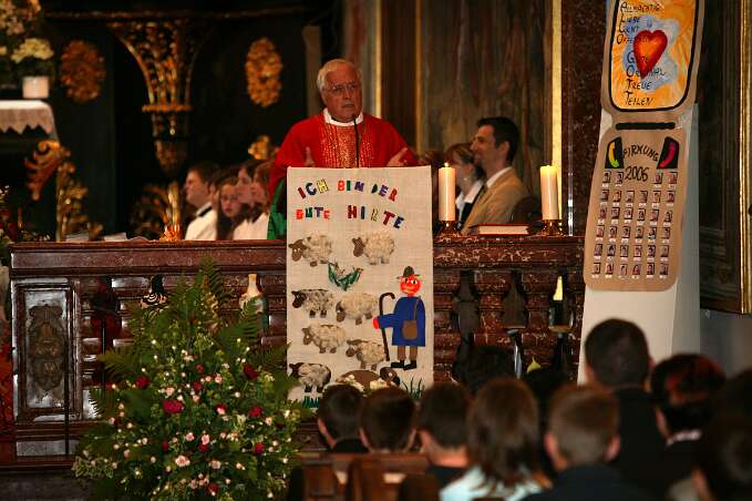 Firmung Seitenstetten 2006 Propst Raimund Breiteneder