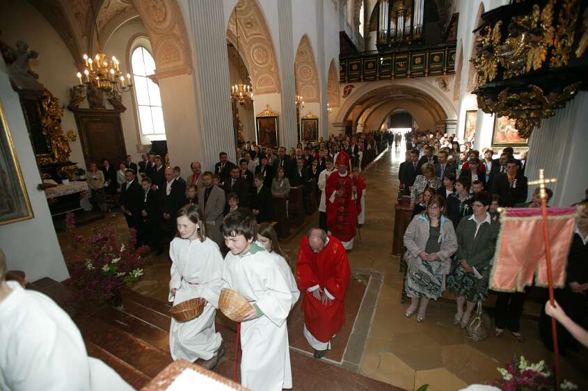 Firmung am 04.05.2008 um 10:30 mit Abt Berthold