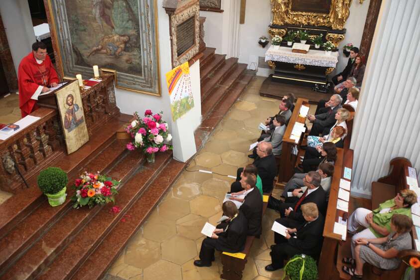 Firmung in Seitenstetten f�r Nachbar-Pfarren