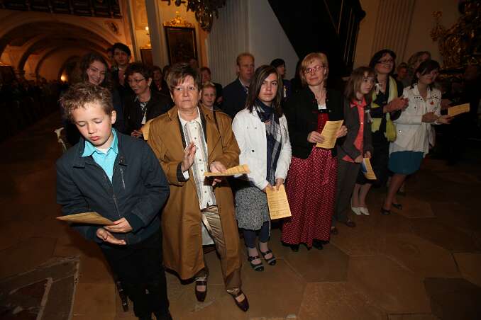 Firmung mit Abt Berthold Heigl und Bischof Philip Anyolo