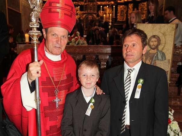 Firmung mit Abt Berthold Heigl und Bischof Philip Anyolo