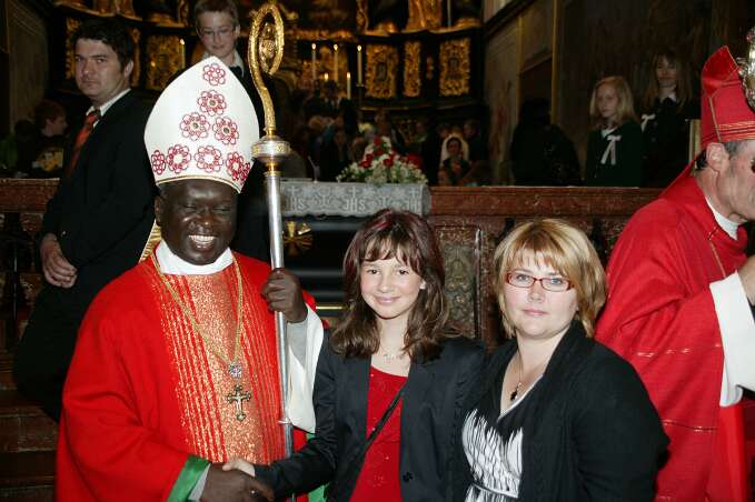 Firmung mit Abt Berthold Heigl und Bischof Philip Anyolo