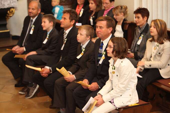 Firmung mit Abt Berthold Heigl und Bischof Philip Anyolo