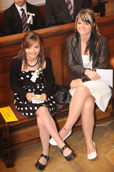 Firmung mit Abt Berthold Heigl und Propst Raimund Breiteneder um 08h