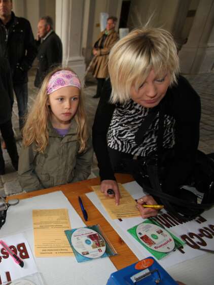 Firmung mit Abt Berthold Heigl und Propst Raimund Breiteneder um 10:30h