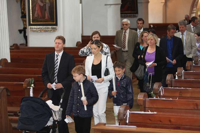 Taufe von Alexander Christian Drumeva-Maierhofer mit P.Gerhard Ellinger