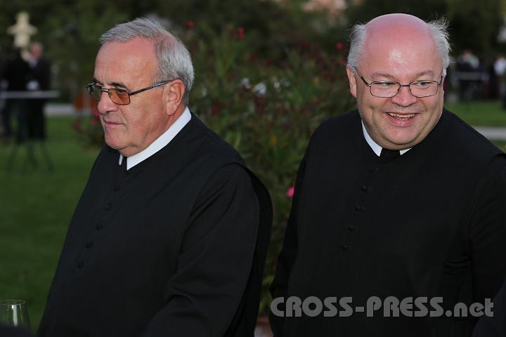 2012.09.16_19.15.58_01.jpg - Stiftspfarrer P.Michael Prinz und Gymnasialdirektor P.Petrus Pilsinger