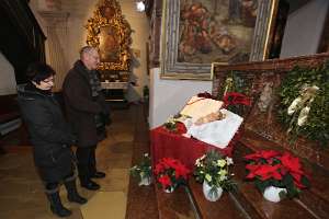 Pontifikales HochAmt am Christtag mit live ORF/ZDF Übertragung