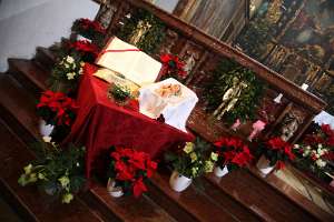 Pontifikales HochAmt am Christtag mit live ORF/ZDF Übertragung