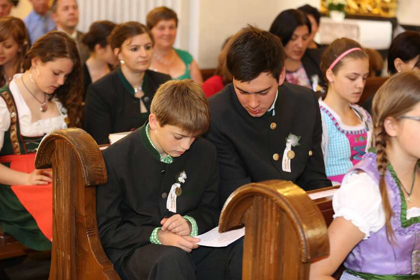 DekantasFirmung am 07.06.2014 08h mit Abt Petrus