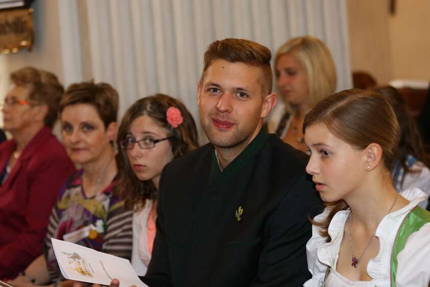 DekantasFirmung am 07.06.2014 08h mit Abt Petrus