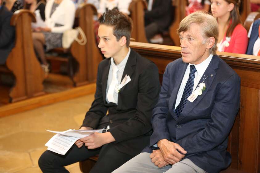 DekantasFirmung am 07.06.2014 10h30 mit Abt Petrus