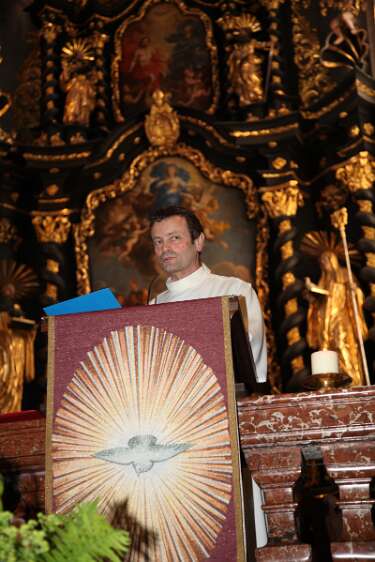 DekantasFirmung am 07.06.2014 10h30 mit Abt Petrus