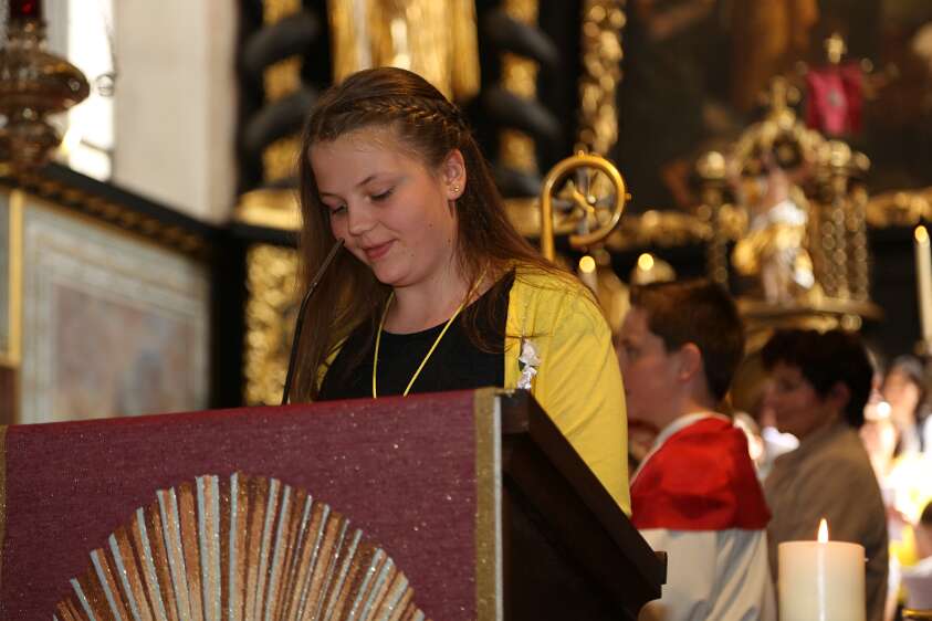 DekantasFirmung am 07.06.2014 10h30 mit Abt Petrus