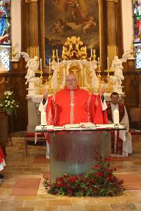 OrgelWeihe in St.Veit durch Abt Petrus