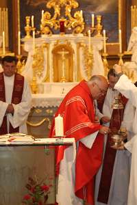 OrgelWeihe in St.Veit durch Abt Petrus