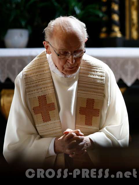 2015.07.10_11.29.59.JPG - Em. Bischof Franz Kamphaus