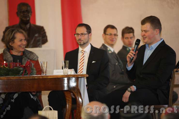 2016.11.29_11.50.38.JPG - Runder Tisch