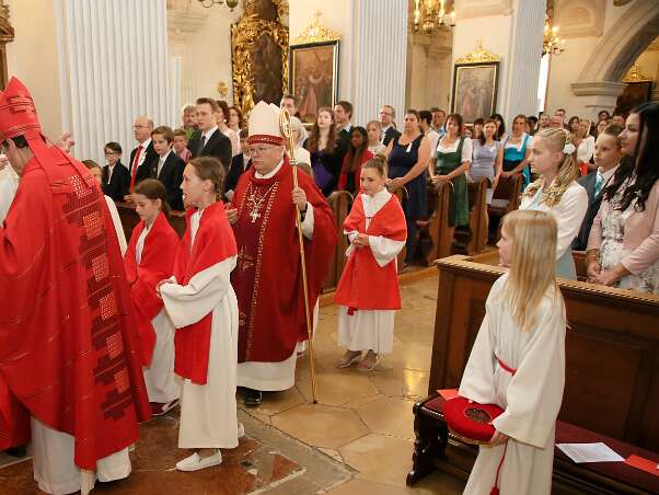 Firmung mit Abt Petrus und Altabt Berthold