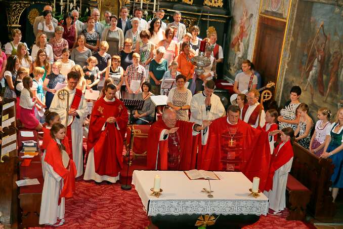 Firmung mit Abt Petrus und Altabt Berthold