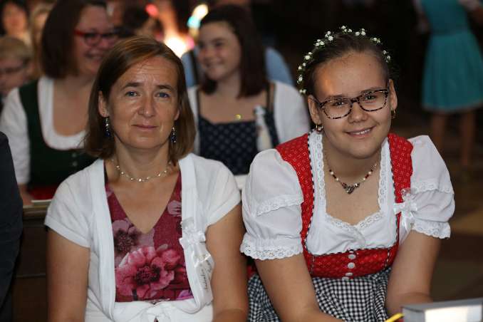 Firmung mit Abt Petrus Pilsinger und Altabt Johannes Gartner (08h)