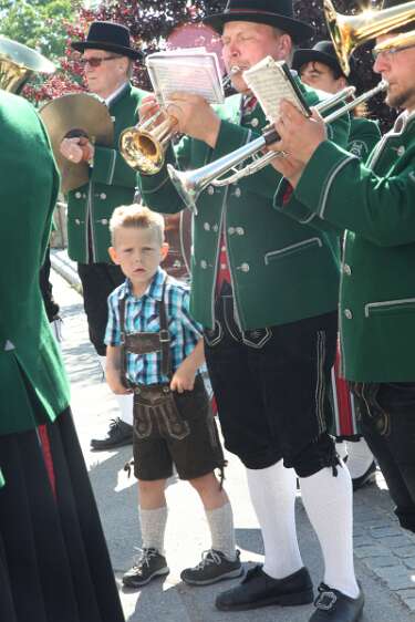 Altarweihe mit Nuntius Zurbriggen