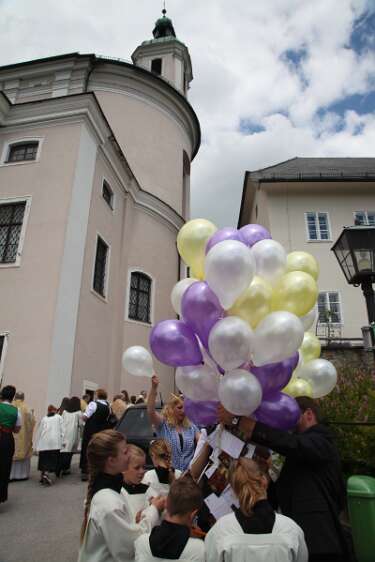 Altarweihe mit Nuntius Zurbriggen