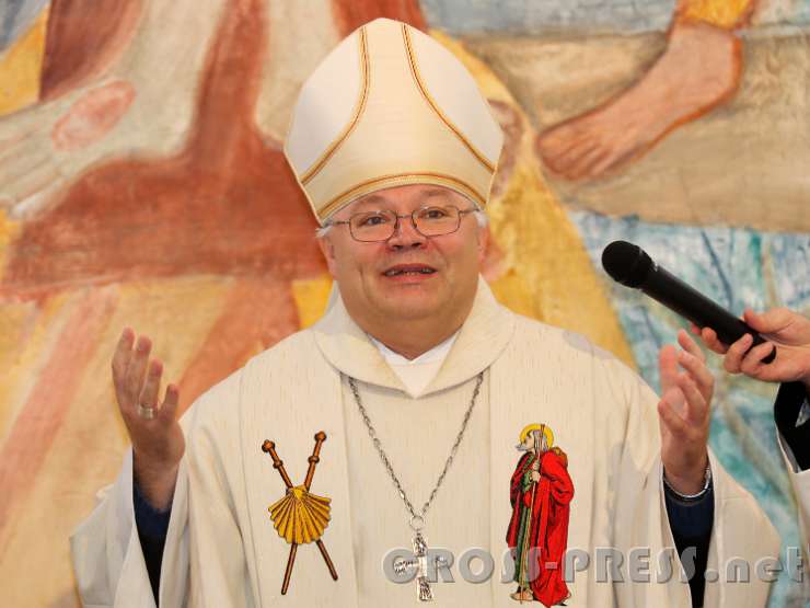 2016.10.16_10.35.45.JPG - Abschlussworte von Abt Petrus.