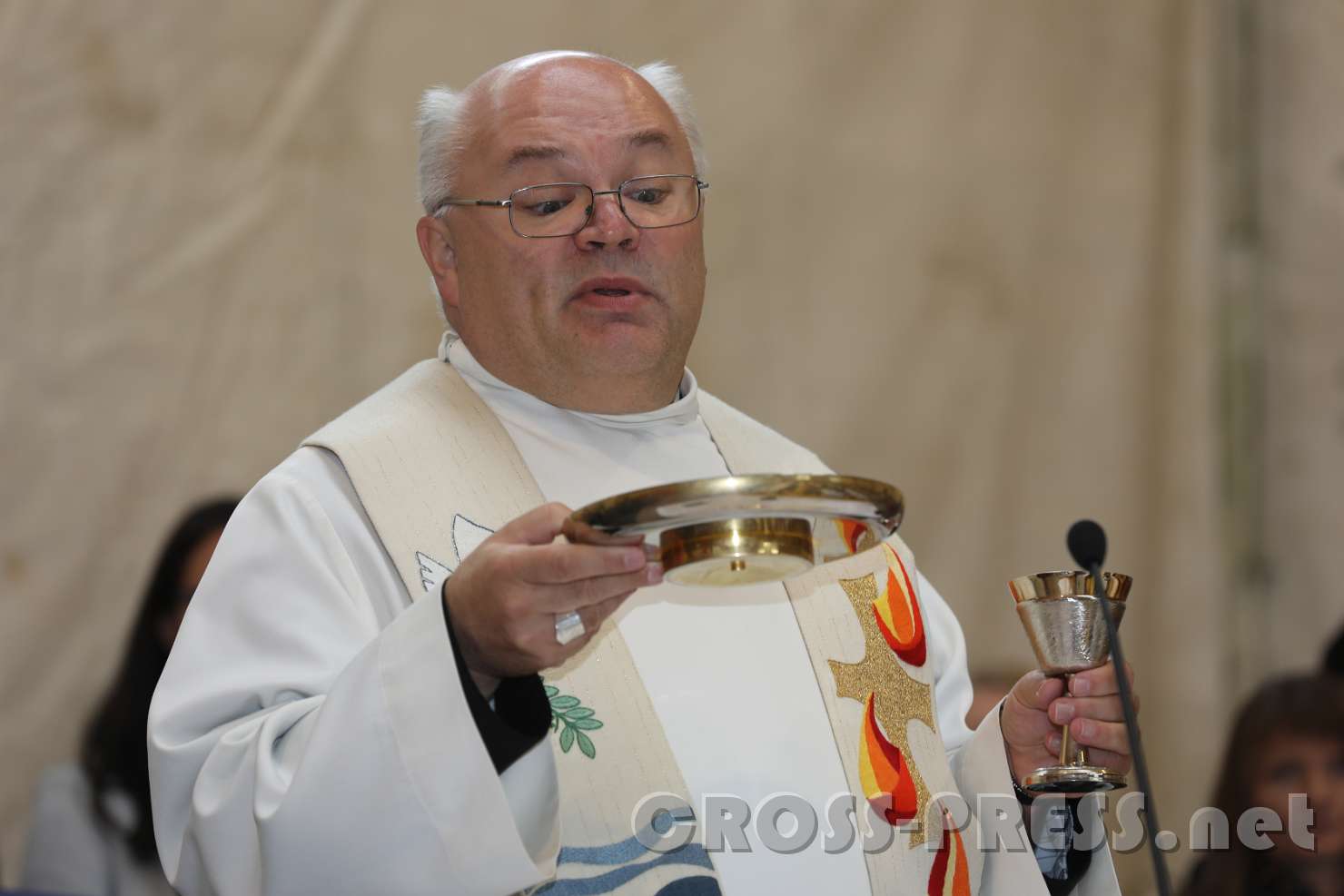 2017.09.17_10.38.57.jpg - Gabenbereitung