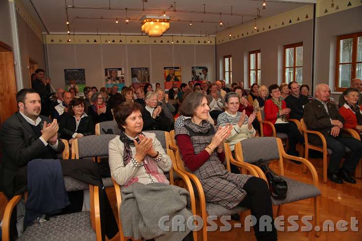 2014.11.23_15.38.46.jpg - Zusammenfassend kann festgestellt werden: "Jedes missionarische Handeln ist immer neu!"