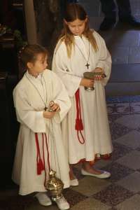 Goldhauben und Trachten-Wallfahrt