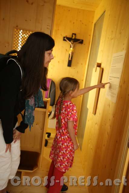 2015.05.29_21.39.34.JPG - Auch Beichtsuberl war zu besichtigen.