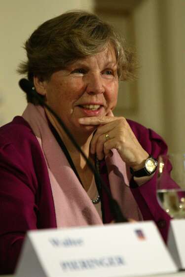 Interdisziplin�rer Kongress 'Religiosit�t in Psychiatrie und Psychotherapie' 2007 Prof. Hanna Barbara Gerl-Falkovitz, eine brilliante Rednerin.