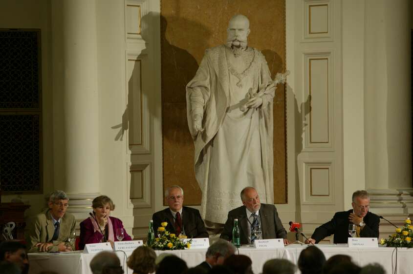 Interdisziplin�rer Kongress 'Religiosit�t in Psychiatrie und Psychotherapie' 2007