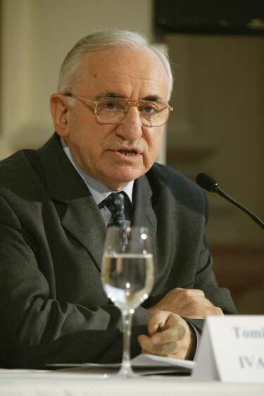 Interdisziplin�rer Kongress 'Religiosit�t in Psychiatrie und Psychotherapie' 2007