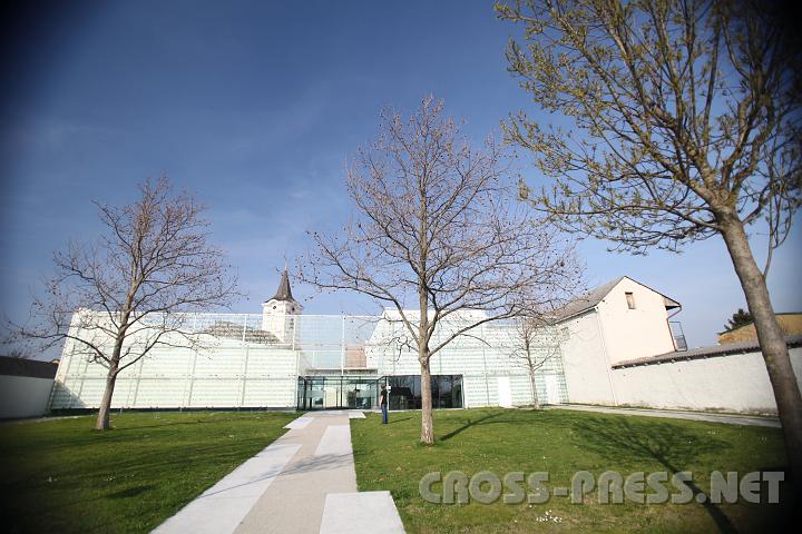 2009.04.06_15.52.49.jpg - Podersdorf am NeusiedlerseePfarre St. Katharina von Alexandrien