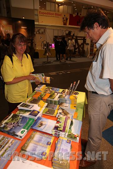2009.10.08_15.44.38.jpg - Beim Pilgerwege-Standl...